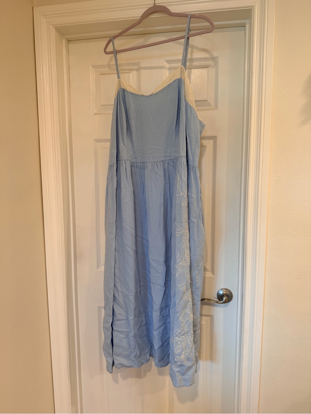 Universal Thread Light Blue Midi Dress with Cream Lace Trim
